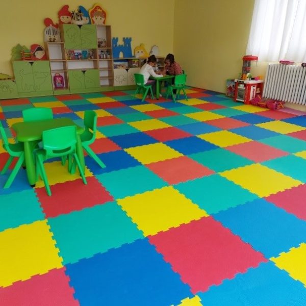 „Детски кът“ отново ще посреща децата на служителите от Община Тополовград