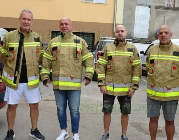 Кметът на община Тополовград Божин Божинов поведе група доброволци, които заминаха да помагат на пострадалите от наводненията и стихията в община Царево